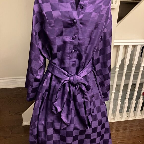Ogust Vintage Purple Robe - Picture 4 of 12